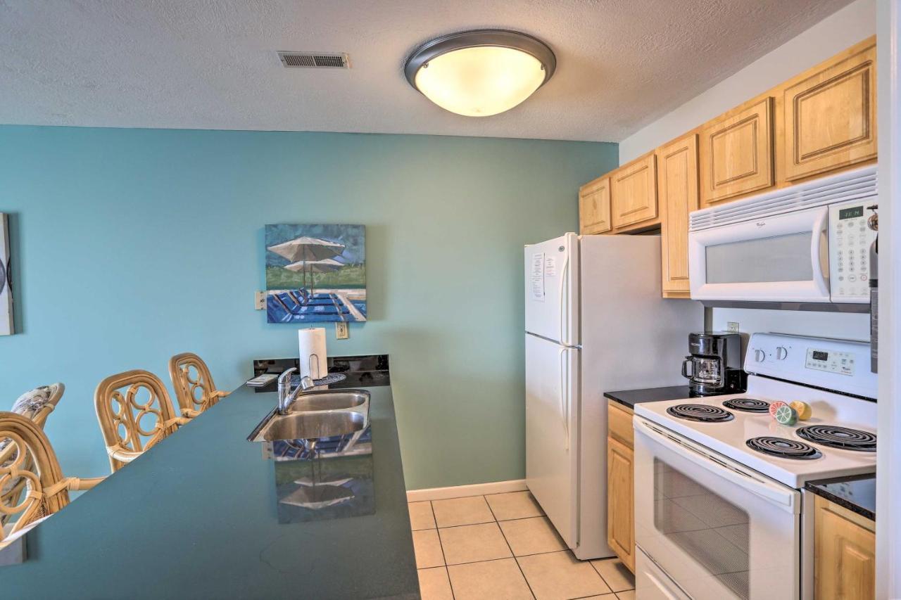 Waterfront Middle Bass Condo With Pool Access! Put-in-Bay Buitenkant foto