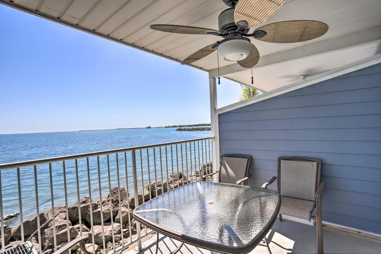Waterfront Middle Bass Condo With Pool Access! Put-in-Bay Buitenkant foto
