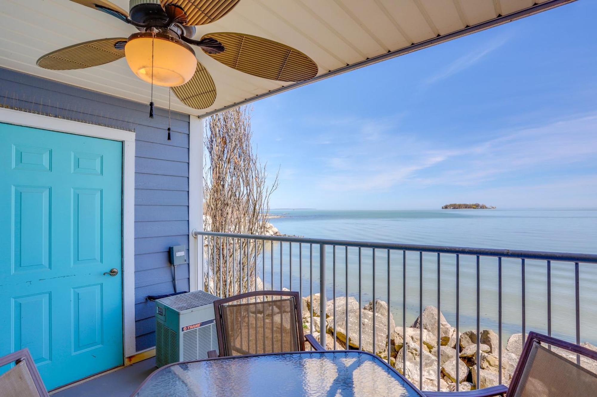 Waterfront Middle Bass Condo With Pool Access! Put-in-Bay Buitenkant foto