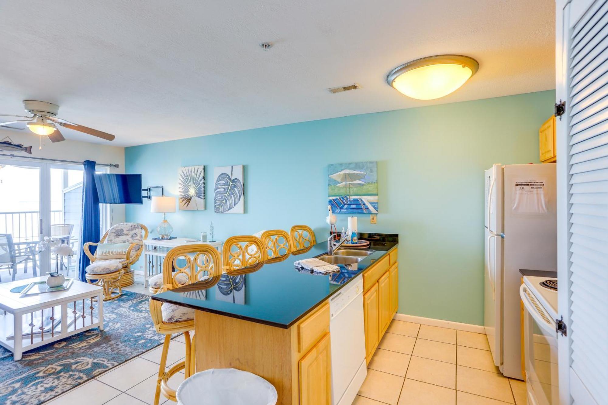 Waterfront Middle Bass Condo With Pool Access! Put-in-Bay Buitenkant foto