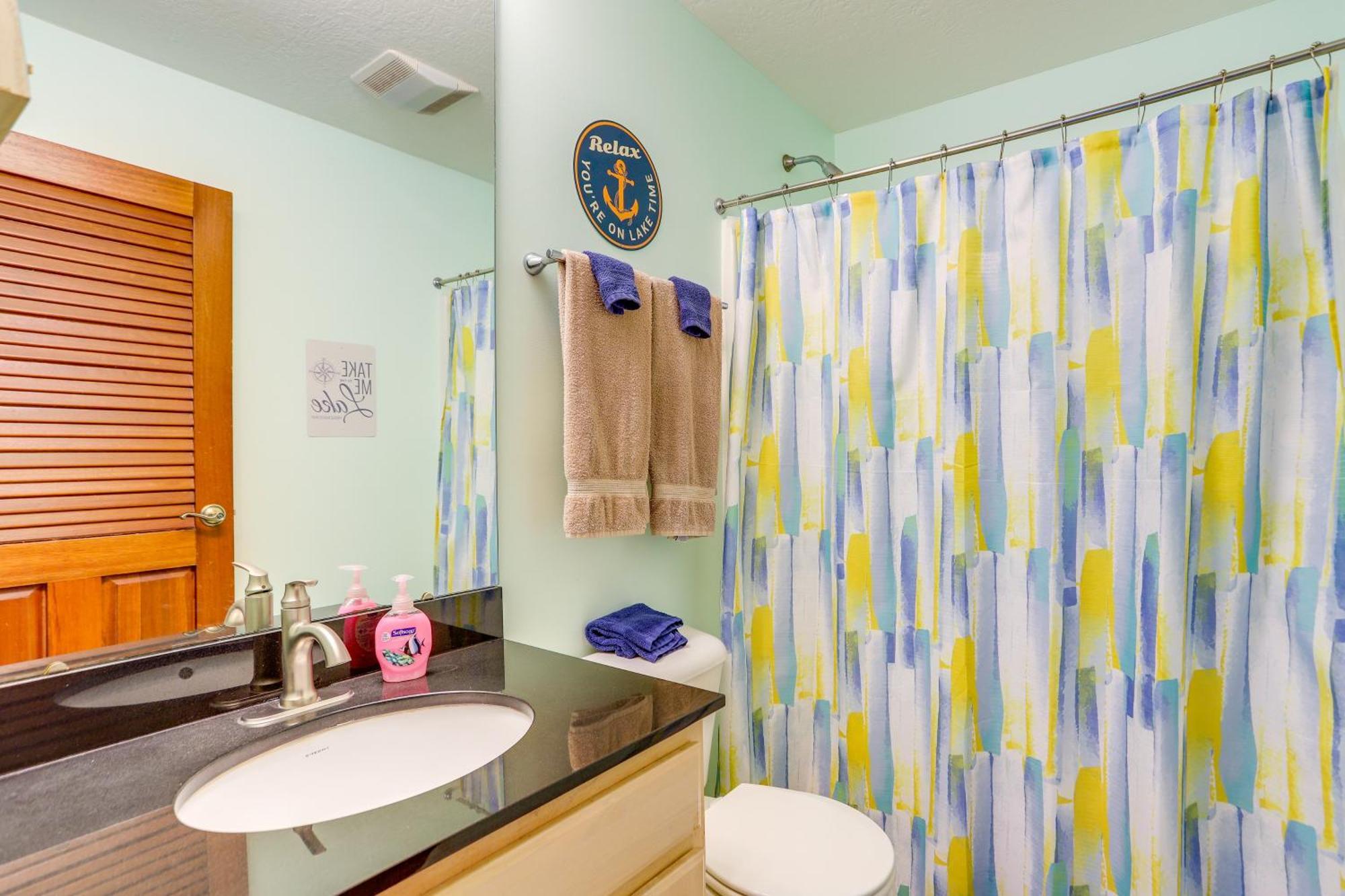 Waterfront Middle Bass Condo With Pool Access! Put-in-Bay Buitenkant foto